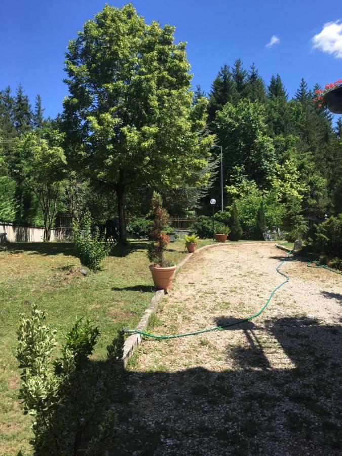 Casa Con Giardino Villa Pescasseroli Bagian luar foto